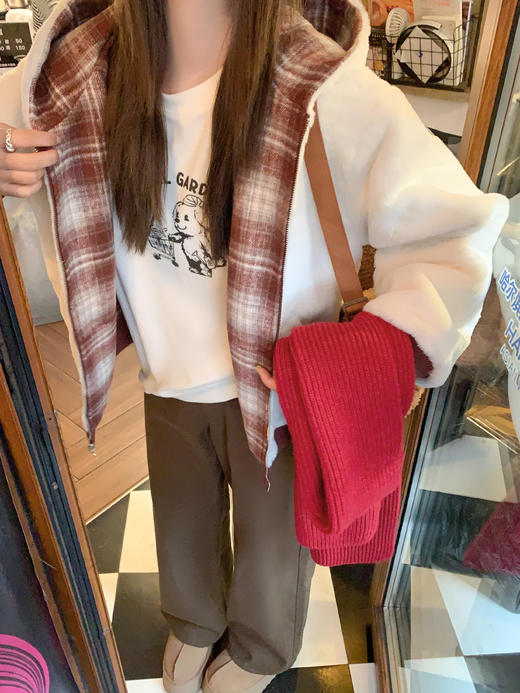 <曾小咸推荐>现货秒杀！微信超特价！红色格子两面穿加绒外套 日常319.99 立减150 秒杀169.99！ 商品图9
