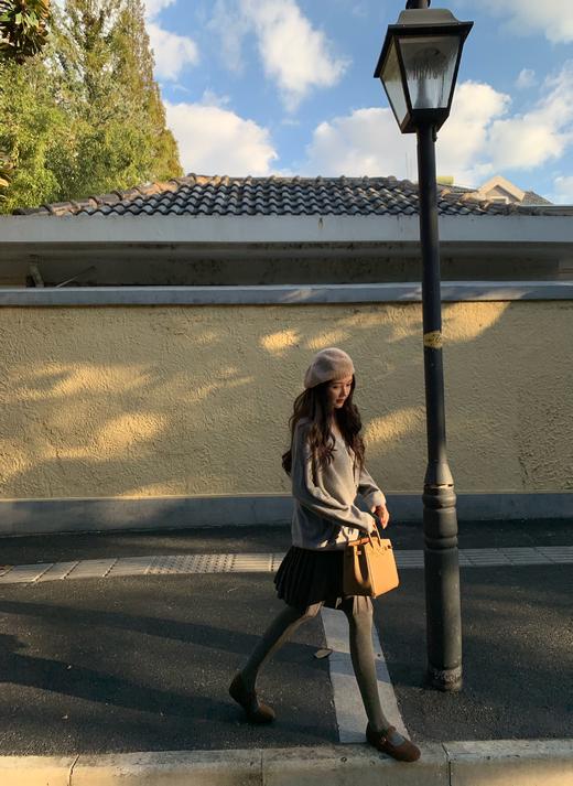 Read Nameless /100%山羊绒灰色开衫+100%羊毛灰色背心 2025/11/27 商品图5