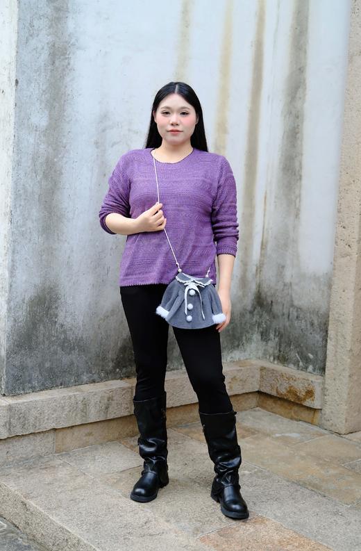 一周发货【花粉定制款手机包】手机也穿上定制的衣服啦~肩带长度两款可选，100厘米&126厘米，可以给自己和家里闺女都备一个，靓女出街！ 商品图4