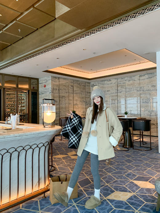 <曾小咸推荐> 现货秒杀！微信超特价！毛毛领夹棉外套 日常299.99 立减150 秒杀149.99！ 商品图5