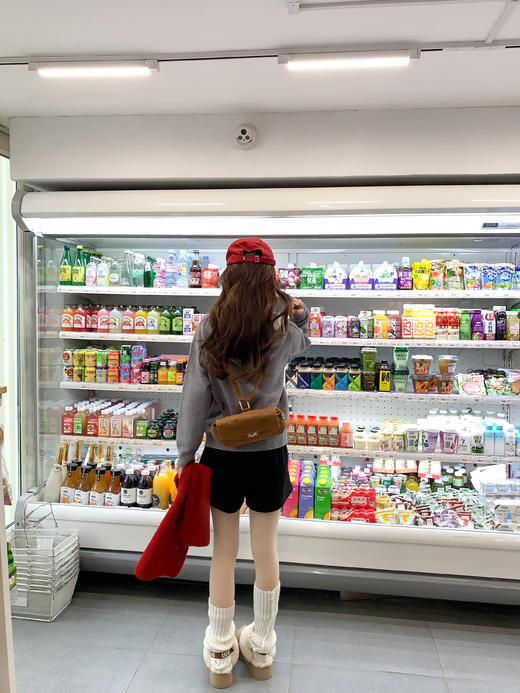 <曾小咸推荐> 现货秒杀！微信超特价！高腰毛呢短裤 日常129.99 立减70 秒杀59.99！ 商品图10