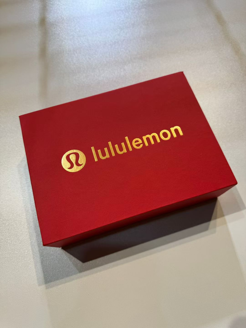 原单正品露露男款本命年红色内裤礼盒装，圣诞节礼物。一盒三条。原价700➕