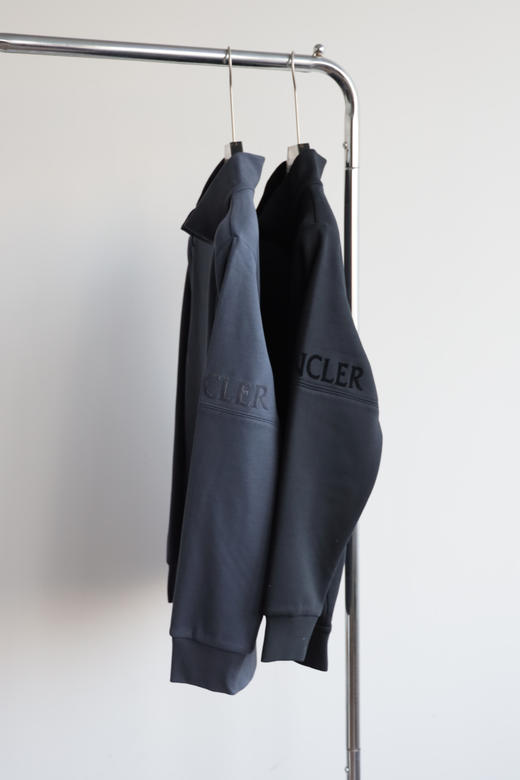 M0nc1er秋冬加绒 植绒徽标立领拉链外套 WT932 商品图4