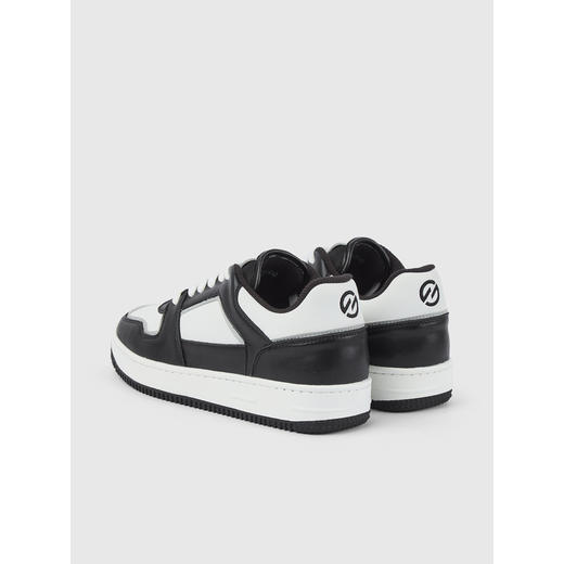 GXG通勤男鞋简约休闲运动鞋经典黑白熊猫配色休闲板鞋 商品图2