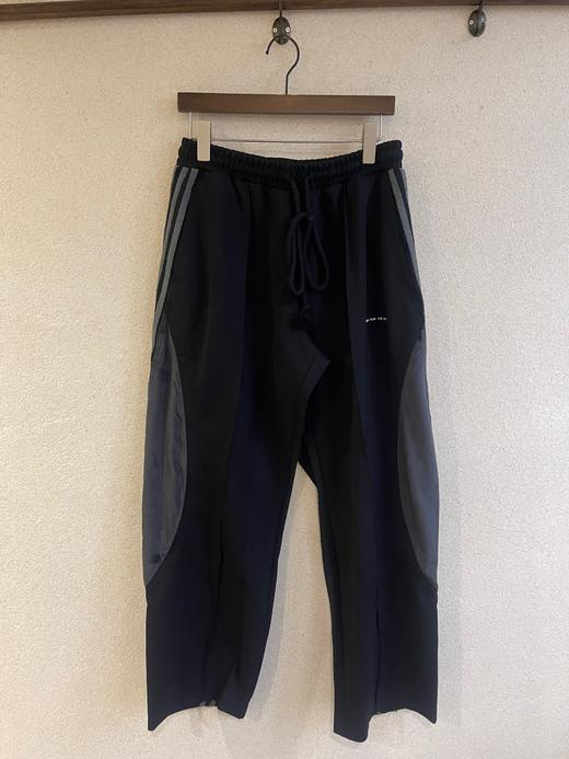 SFTM x adidas联名运动裤 商品图8