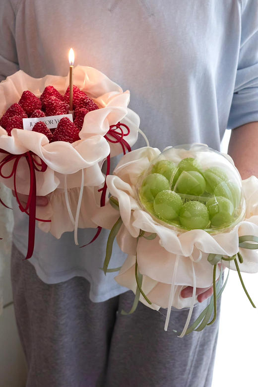 花束蛋糕（适合四英寸1-2人） 商品图1