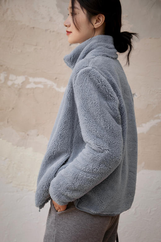 越穿越暖毛茸茸简约小立领优衣库同款摇粒绒外套 商品图11