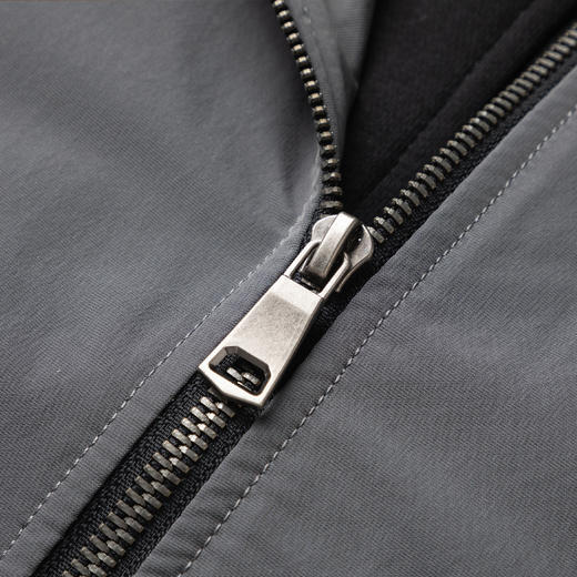 【可拆卸帽 一衣两穿】罗蒙冬季保暖连帽羽绒服抽绳款羽绒服男士袖口侧边带口袋时尚厚款羽绒外套 商品图6