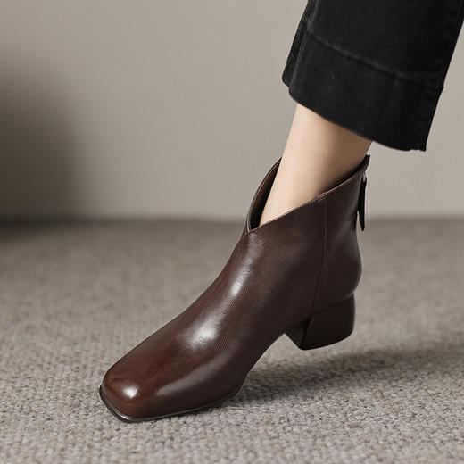 【预售5天】短靴冬季加绒加厚圆头中跟粗跟大码高跟靴羊毛保暖雪地靴KL791M 商品图0