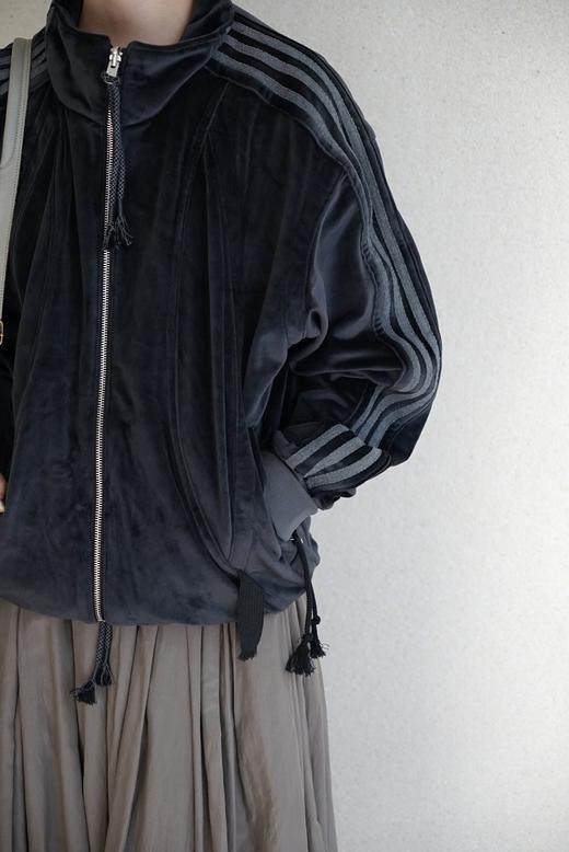 SFTM x adidas联名运动衣 商品图6