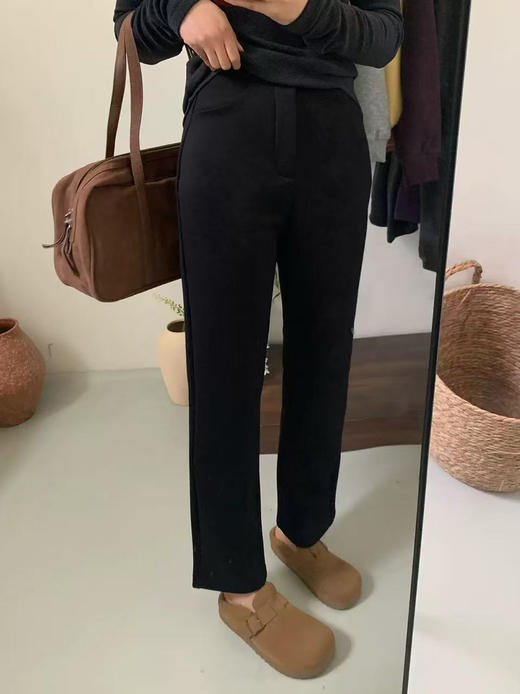 冬季怎么少的了一条百搭的烟管裤呢！加绒小黑裤！ 商品图7