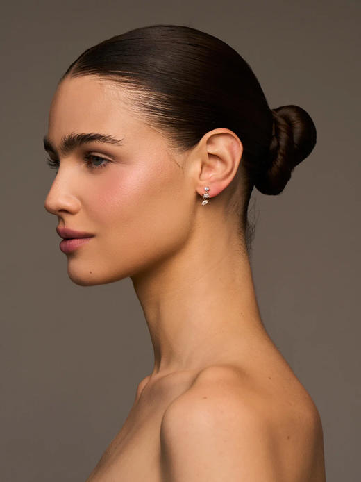 北京仓｜Lili Claspe-Mavis-梅维斯 金色 锆石 耳钉［美国设计师］ 商品图0