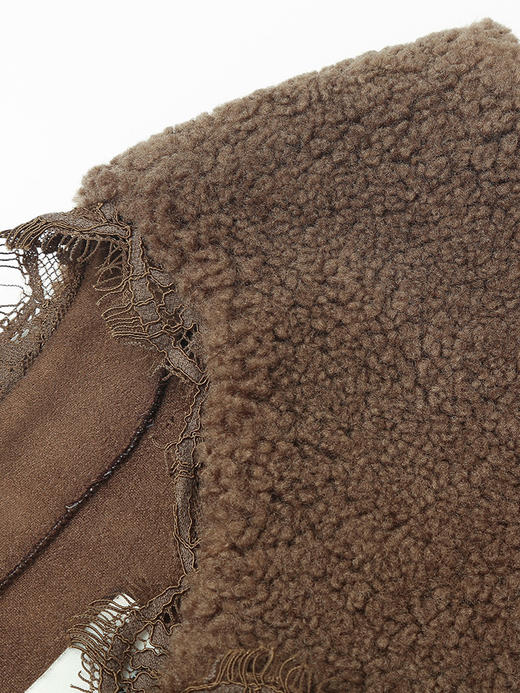 焦糖棕羊羔毛无袖马甲 蕾丝花边单排扣毛绒背心 秋冬甜系温柔风保暖马夹 商品图2