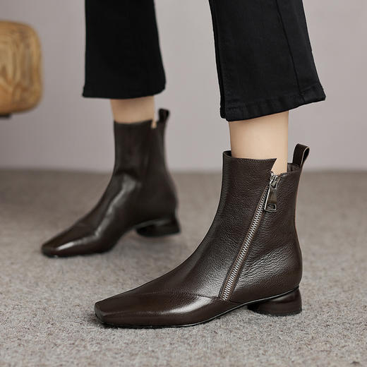 【预售5天】巨好穿英伦风低跟短靴真皮方头瘦瘦靴侧拉链单靴ASZ-W8297 商品图0