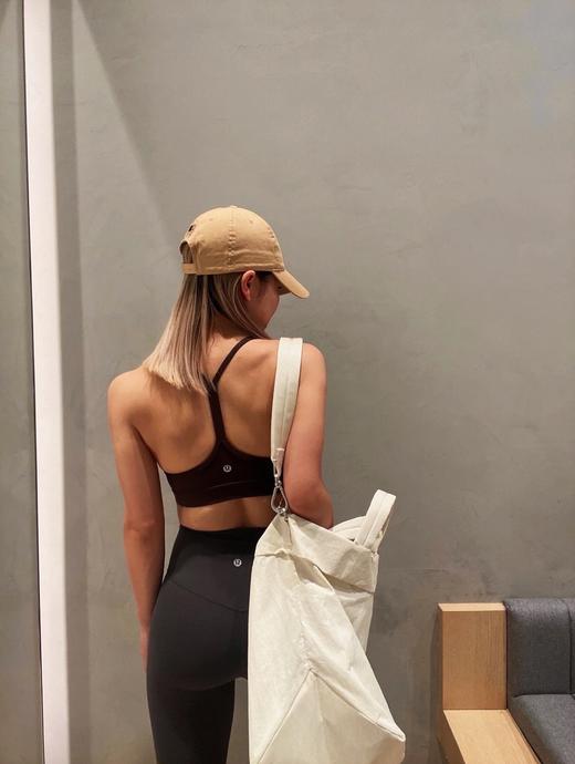 点此购买 lulu露露Flow Y女士工字背一体式运动内衣 my 336610 商品图9