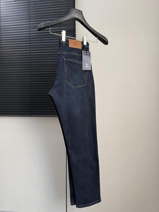 D112726秋冬款时尚休闲商务后腰字母logo皮标男士加绒牛仔裤 商品图1