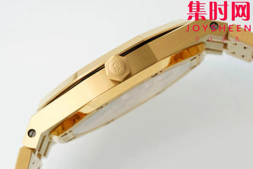 IPF爱彼皇家橡树15202系列 “大众情人”超薄精心打磨上市 男士腕表 小手腕福音
【精彩细节】表盘尺寸39mmX8.6mm 商品图6