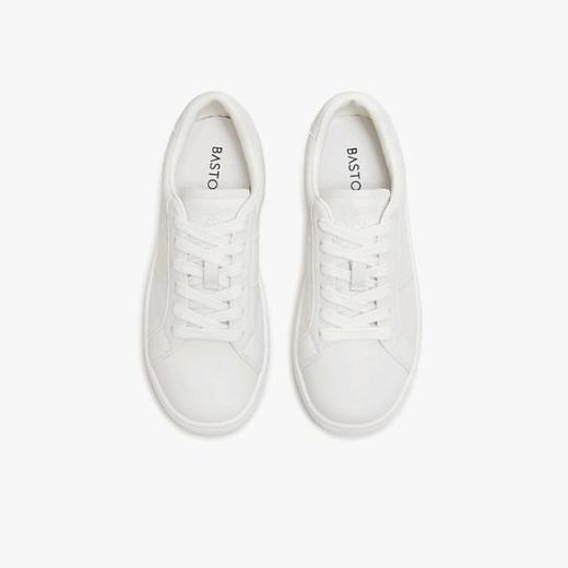 【百思图】BF楼百思图2026春季新款牛皮厚底小白鞋板鞋运动女休闲鞋UYI01AM6吊牌价858，现价339 商品图3