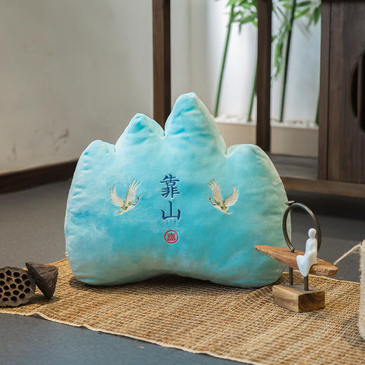 【祈愿吉品】马年新款靠山抱枕 商品图1