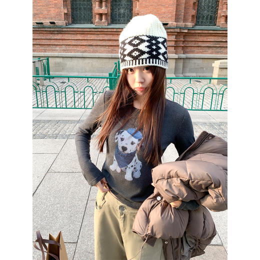 <曾小咸推荐> 现货秒杀！微信超特价！黑灰色印花长袖t恤 日常129.99 立减60 秒杀69.99！ 商品图1