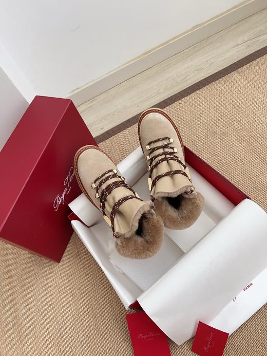 Ro&gerVivier 冬季新款方扣A级进口羊皮毛一体雪地靴 商品图14