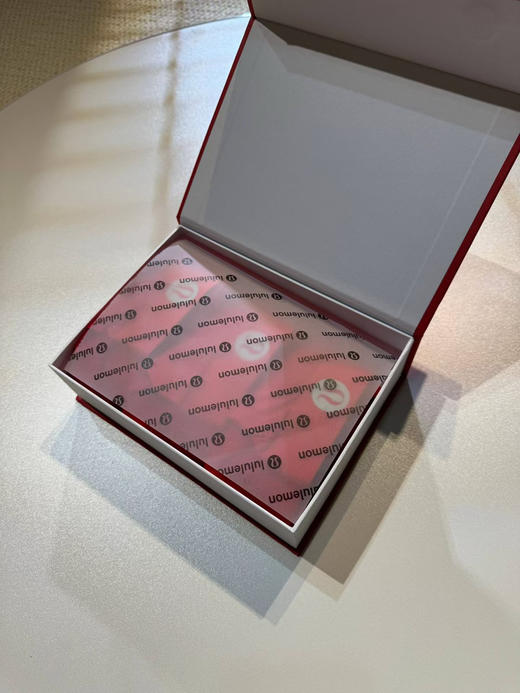 原单正品露露男款本命年红色内裤礼盒装，圣诞节礼物。一盒三条。原价700➕ 商品图3