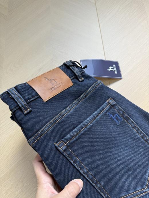 D112726秋冬款时尚休闲商务后腰字母logo皮标男士加绒牛仔裤 商品图6