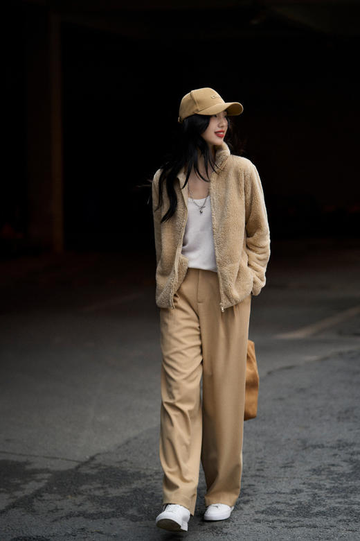 越穿越暖毛茸茸简约小立领优衣库同款摇粒绒外套 商品图4