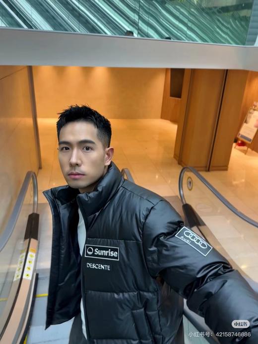 D112706新品皮羽绒字母微标印花图案立领宽松长袖羽绒服男女同款 商品图7