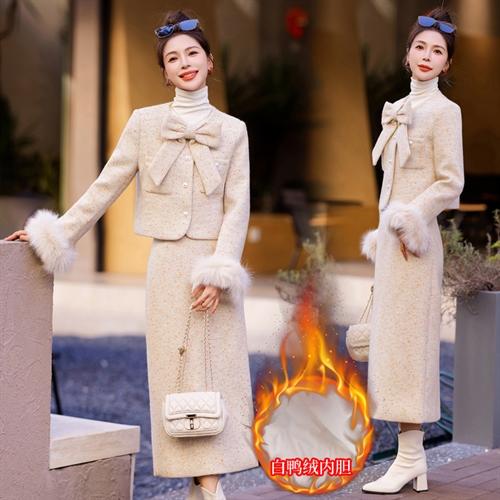 小香羽绒套装，蝴蝶结胸花白鸭绒真狐狸毛HR-YJLY9022 商品图1