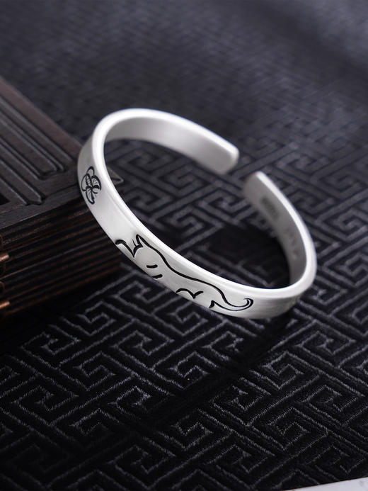 【小猫戏蝶】子佩集S999银手工手镯原创设计【55052211】2407 商品图0