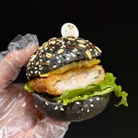 黑金虾排小汉堡（约13点出炉）南美虾口感香嫩