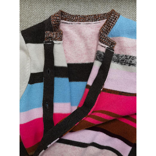 彩虹人生 彩虹撞色羊毛羊绒开衫  不平衡美学 百搭时髦 EDS同款 商品图6