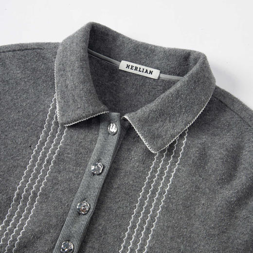 Herlian 2025冬季新品 双排月牙缝线设计休闲Polo卫衣女士 商品图3