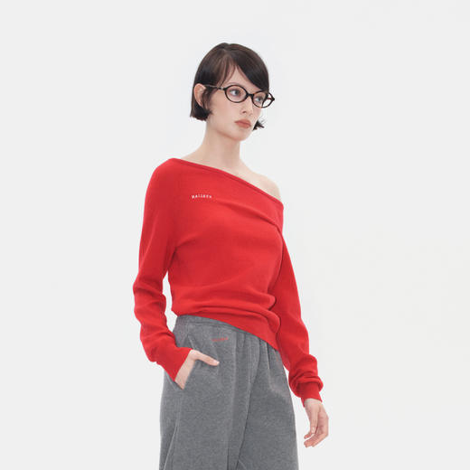 Herlian 2025冬季新品手工刺绣logo一字斜肩毛衫女士 商品图2
