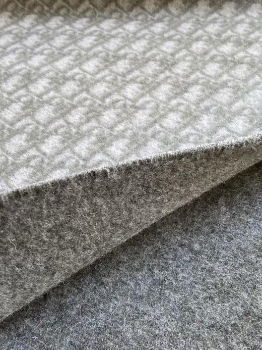 1127-2 渠道货 肩带 雕 厚实山羊绒 长款围巾 商品图7