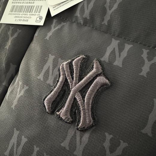 D112720冬季2025新款满印老花男女复古老花羽绒服外套 商品图11