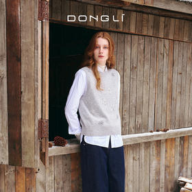 东黎 • 童心未远 初雪 山羊绒女士冬季浪漫雪花马甲 5634