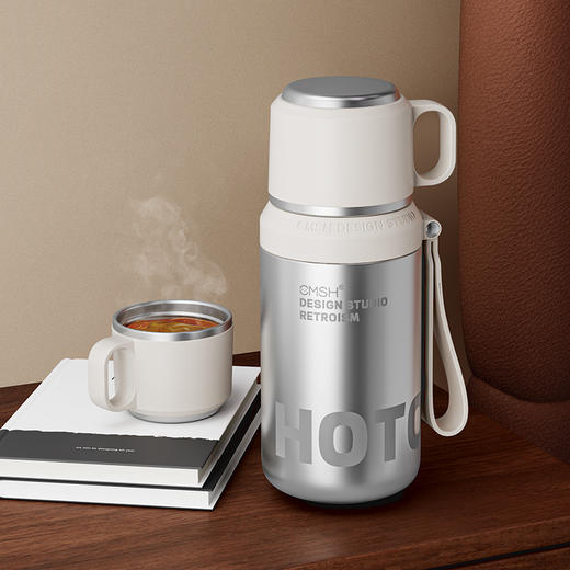 悦享纯净！【MSH草莓生活日用保温杯】500ml容量 自带杯盖 热饮纳凉 可一键弹盖直饮 12h长效保温 （内胆316不锈钢）（外壳304不锈钢）） 商品图6