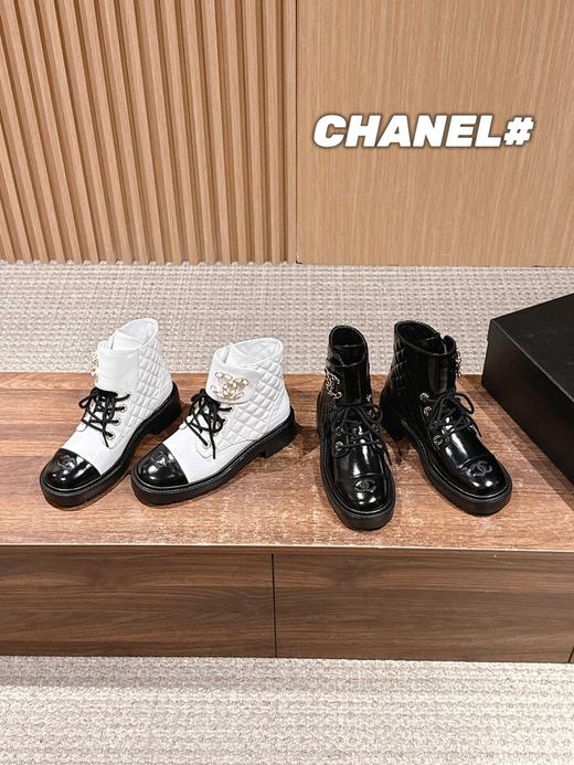 香奈儿 秋冬新款双C扣链条 菱格刺绣厚底短靴(DBG) 商品图0