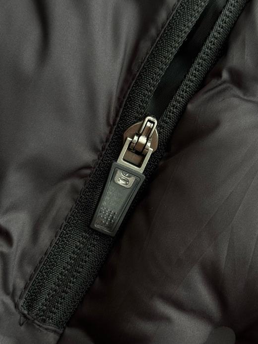 D112736户外登山徒步男款轻量保暖舒适连帽棉服外套 商品图12