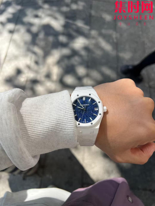 爱彼 APS皇家橡树15500系列 皇家橡树全陶瓷 15500陶瓷壳 白陶瓷 星空盘 男士腕表 新到货，凭借陶瓷材质与Cal.4302一体机 商品图5