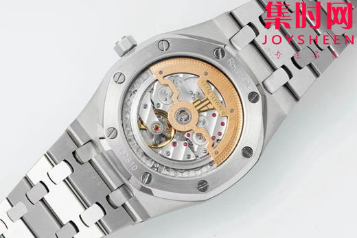 IPF爱彼皇家橡树15202系列 “大众情人”超薄精心打磨上市 男士腕表 小手腕福音
【精彩细节】表盘尺寸39mmX8.6mm 商品图8