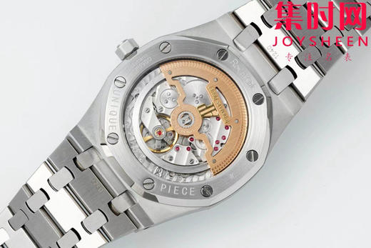 IPF爱彼皇家橡树15202系列 “大众情人”超薄精心打磨上市 男士腕表 小手腕福音
【精彩细节】表盘尺寸39mmX8.6mm 商品图8