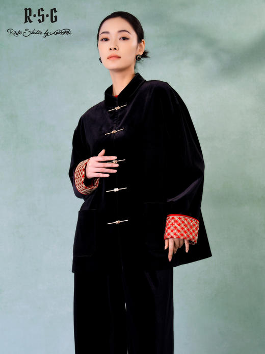 RSG郭培成衣2025早秋新品高级感中式老钱风袖口铜钱刺绣丝绒外套 商品图1