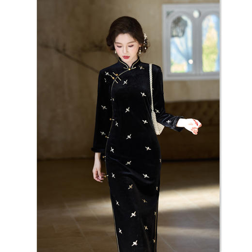 韩国绒绣花长款旗袍，复古国风修身保暖日常旗袍GX-179401 商品图1