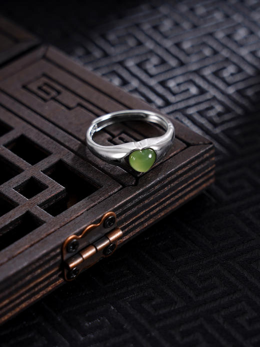 子佩集S925银【爱意呢喃】戒指【JZ05757】纯银古法银和田碧玉2410 商品图0