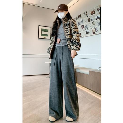 25年新款【喵小仟 加绒直筒糯米裤】【浅灰色预售5-7天发货】 商品图4