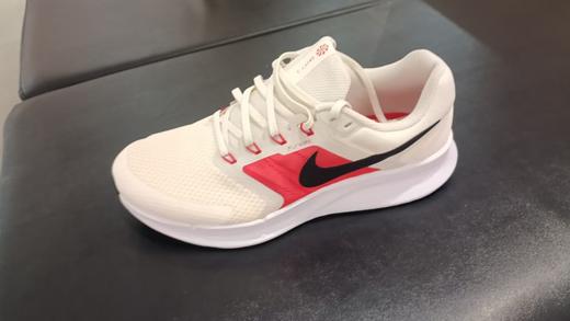 耐克男子运动鞋 货号DR2695107 商品图0