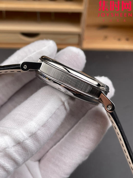 ZF宝玑Tradition传世系列 全自动逆跳秒针男士腕表！传世系列有三款可以选！玫金款7097BR/G1/9WU.蓝色款7097BB/GY/9WU灰色款7097BB/G1/9WU. 火爆来袭！ 商品图3